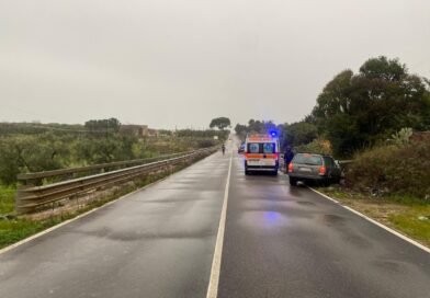 Auto fuori strada sulla Cassano-Sannicandro: ferito 44enne
