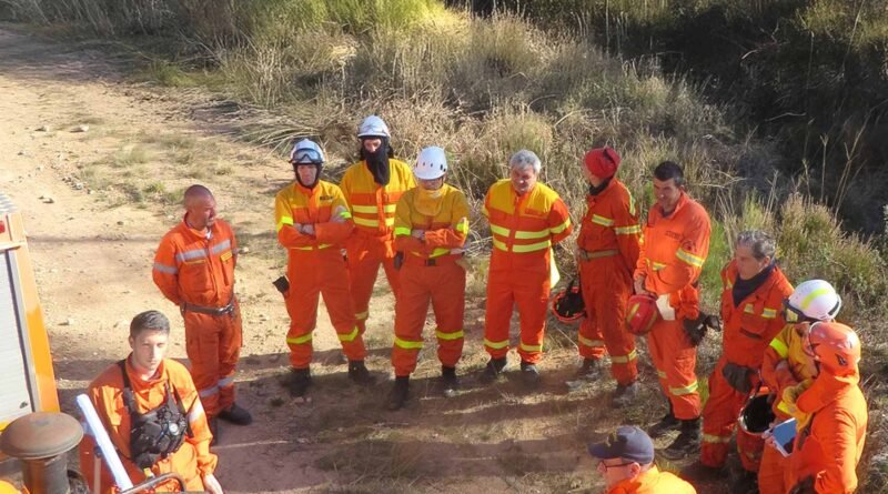 Incendi boschivi, Regione Puglia inadempiente: i volontari incrociano le braccia